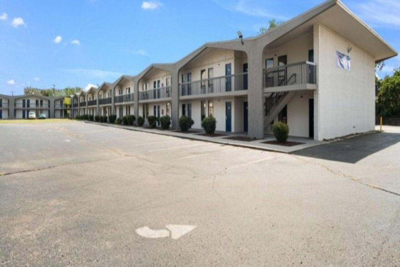 Motel 6-Lexington, Ky - Airport Екстер'єр фото