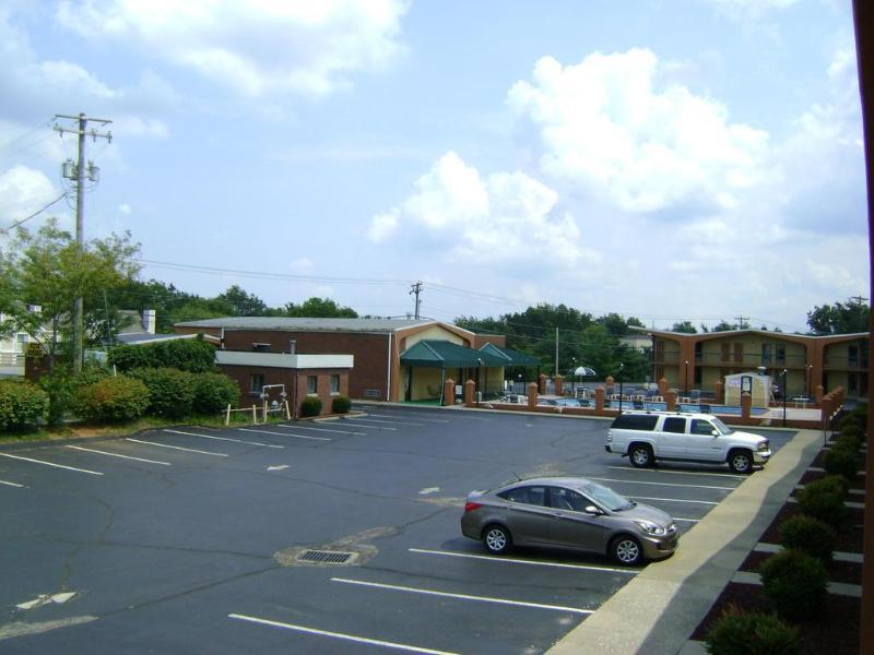 Motel 6-Lexington, Ky - Airport Екстер'єр фото