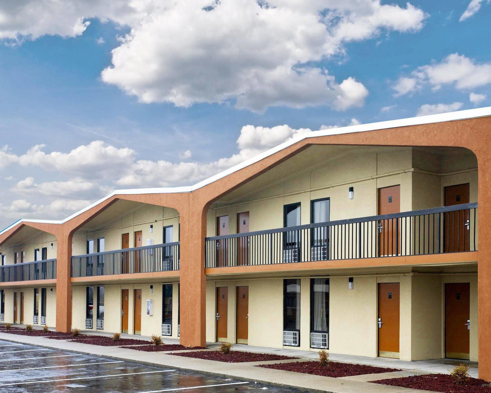 Motel 6-Lexington, Ky - Airport Екстер'єр фото
