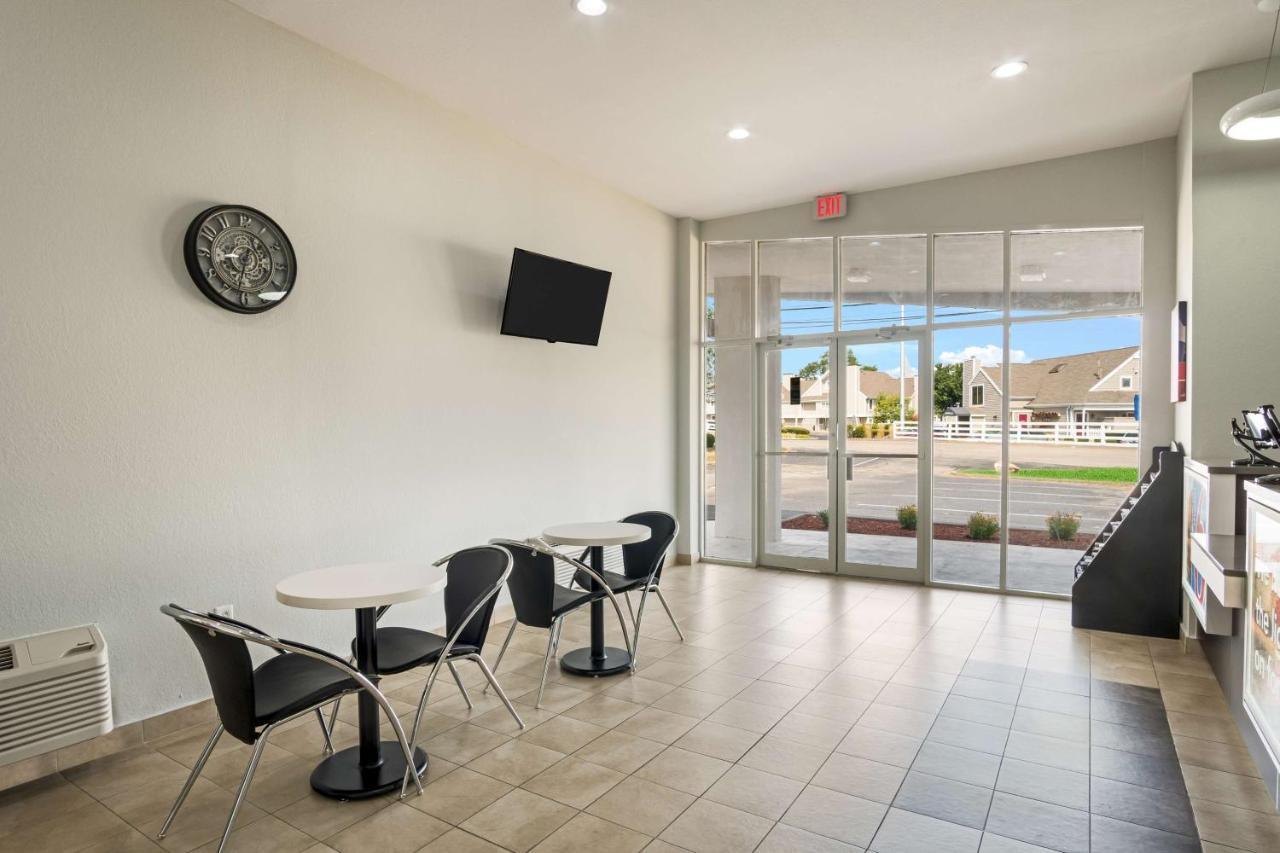 Motel 6-Lexington, Ky - Airport Екстер'єр фото