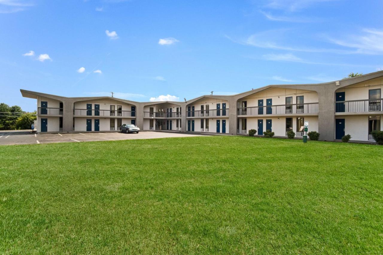 Motel 6-Lexington, Ky - Airport Екстер'єр фото